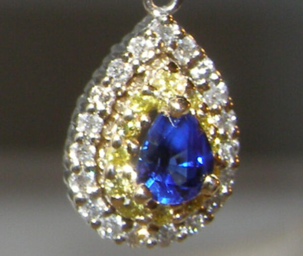 Pear-Cut Ceylon Blue Sapphires with Yellow & White Diamonds – Elegant 14KTT Dangle Earrings - Image 7