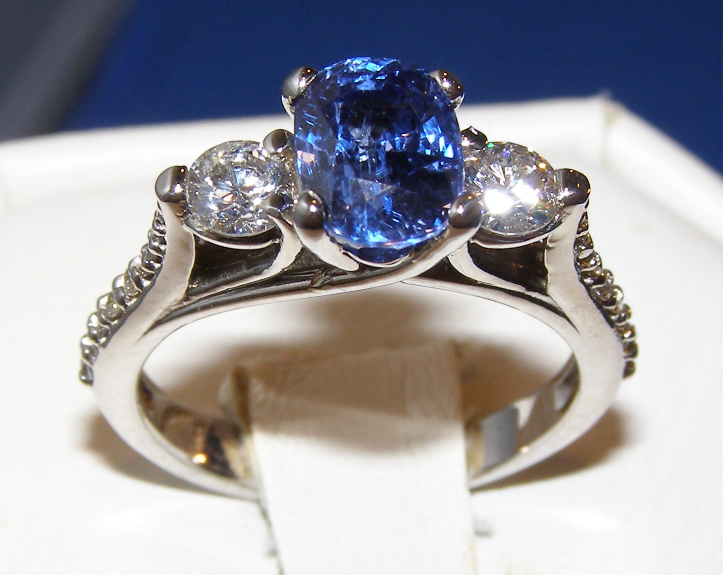sapphire and diamond rings